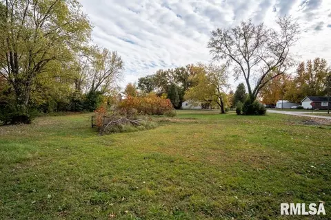 302 E Benedict St, Valier, IL 62891 photo 24