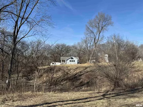 1123 S Maxwell Rd, Peoria, IL 61607
