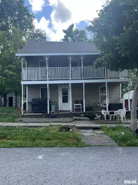 212 Main St, Eddyville, IL 62928