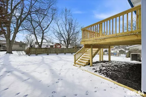 Exterior - 1721 Johnson Dr, Normal, IL 61761 photo 2 of 5
