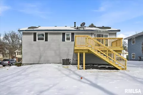 Exterior - 1721 Johnson Dr, Normal, IL 61761 photo 3 of 5