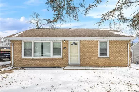 5128 N Renwood Ave, Peoria, IL 61614