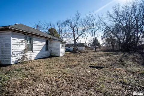 1500 W Adams St, Herrin, IL 62948 photo 4