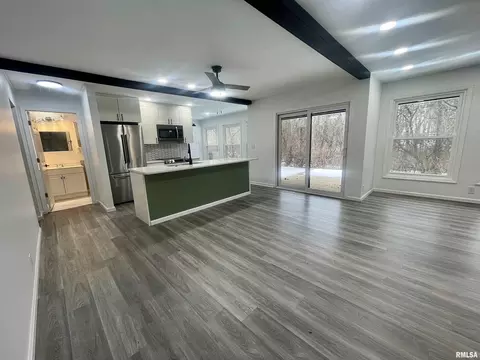 Living - 3 Rye Ct, Macomb, IL 61455 photo 1 of 4