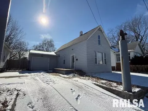 524 W Hanssler Pl, Peoria, IL 61604
