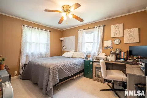 Bedroom - 116 Circle Dr, Herrin, IL 62948 photo 2 of 2
