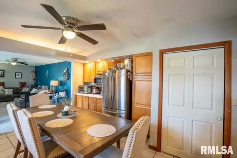 Other - 116 Circle Dr, Herrin, IL 62948 photo 7 of 9