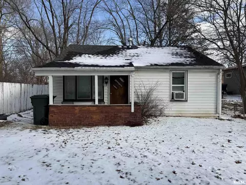 114 Ritchie St, East Peoria, IL 61611