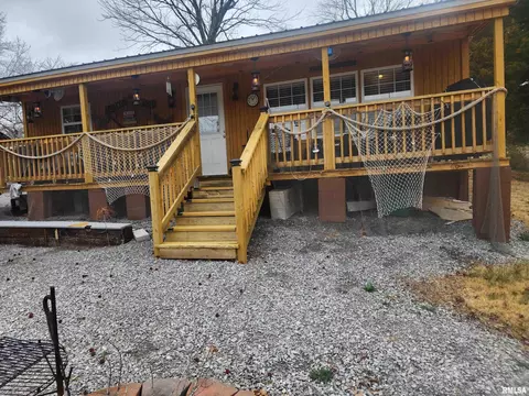 10 Womack Rd, Galatia, IL 62935
