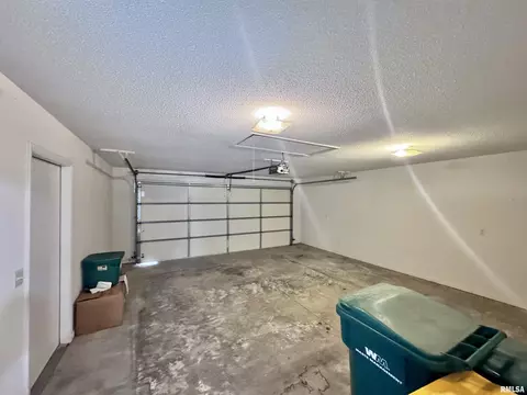 2005 S Madison St, Macomb, IL 61455 photo 24