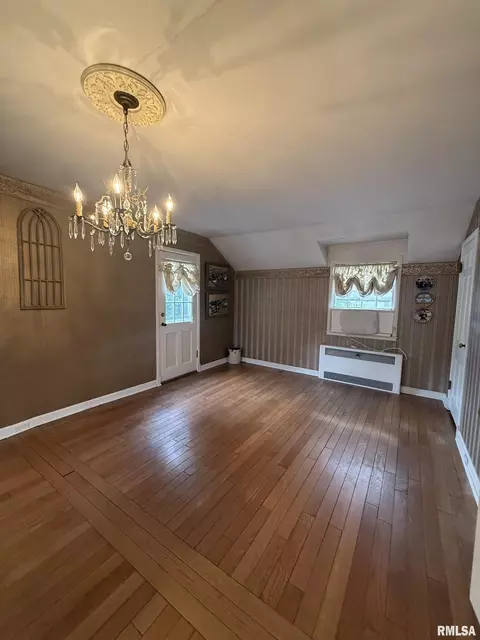 Other - 215 3rd St, Carmi, IL 62821 photo 9 of 9