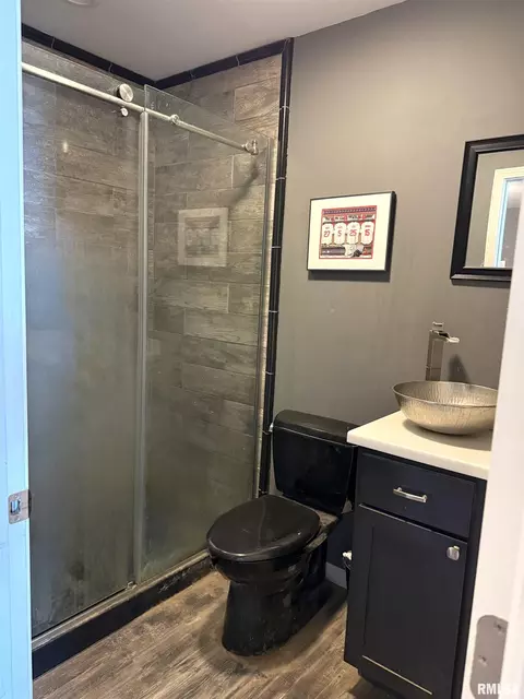Bath - 215 3rd St, Carmi, IL 62821 photo 1 of 6
