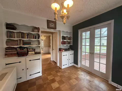 Other - 215 3rd St, Carmi, IL 62821 photo 7 of 9
