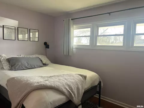 Bedroom - 802 Bobby Ave, Macomb, IL 61455 photo 1 of 7