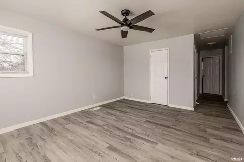 Bedroom - 79 Candy Ln, Murphysboro, IL 62966 photo 1 of 5