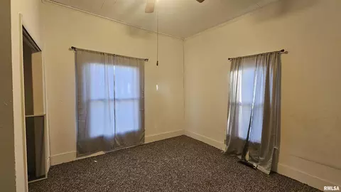 Bedroom - 1013 S 13th St, Herrin, IL 62948 photo 1 of 2