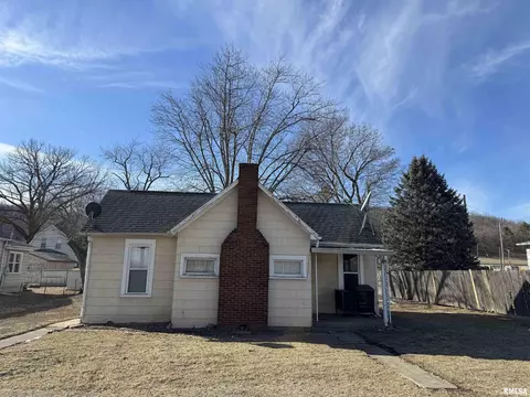 7105 S Depot St, Bartonville, IL 61607