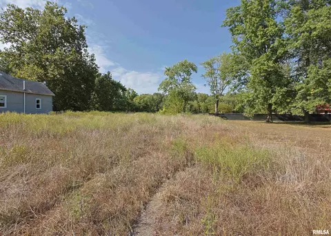 306 Orange St, Freeman Spur, IL 62841