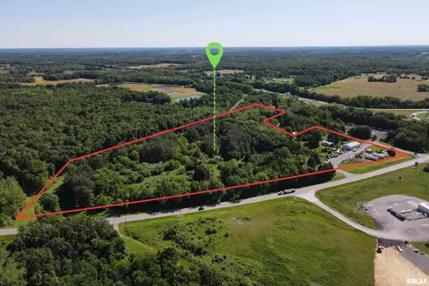 1921 Grange Hall Rd, Marion, IL 62959