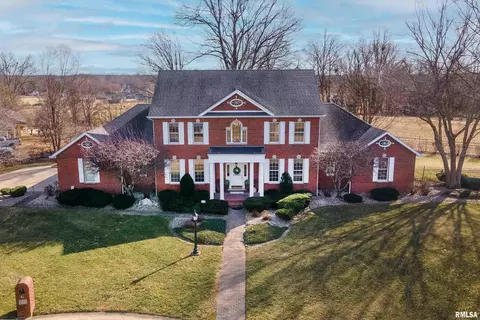 2101 Windsor Dr, Marion, IL 62959