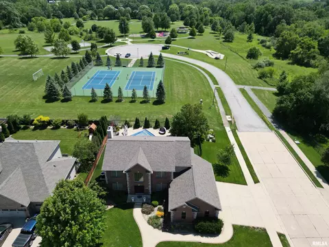 6514 W Willow Oak Ct, Edwards, IL 61528