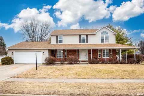 1 Plymouth Ct, Washington, IL 61571