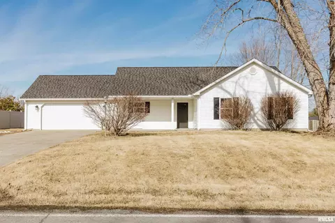 1508 Marion St, Carterville, IL 62918