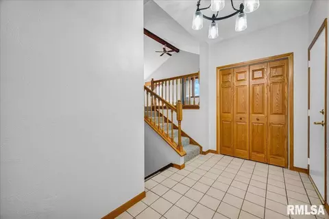 9320 W Lake Camelot Dr, Mapleton, IL 61547 photo 3
