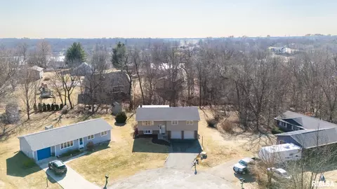 View/Area - 9522 W Excalibur Ct, Mapleton, IL 61547 photo 1 of 5