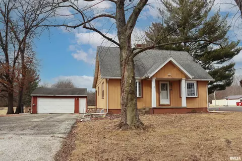 925 S Maxwell Rd, Peoria, IL 61607