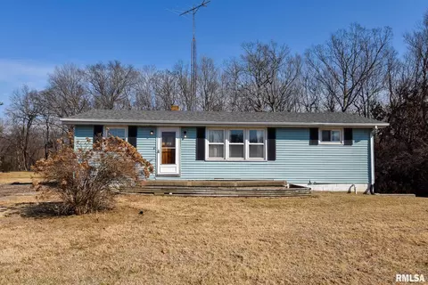 1508 Hickory Point Rd, Metamora, IL 61548