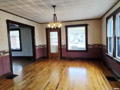 Other - 605 E Chestnut St, Canton, IL 61520 photo 1 of 8