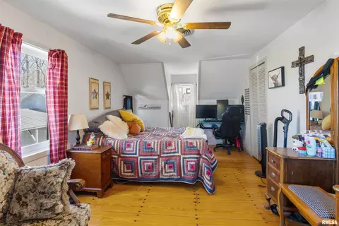 Bedroom - 265 Moss Ln, Anna, IL 62906 photo 1 of 3