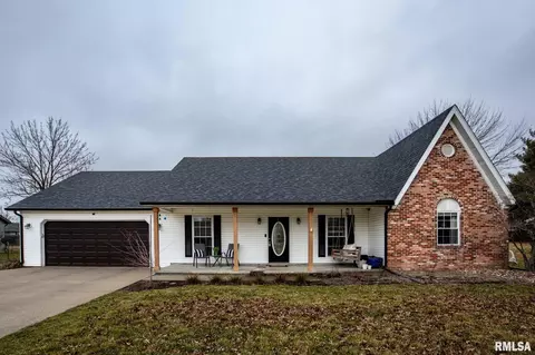 3021 Willow Branch Ln, Herrin, IL 62948