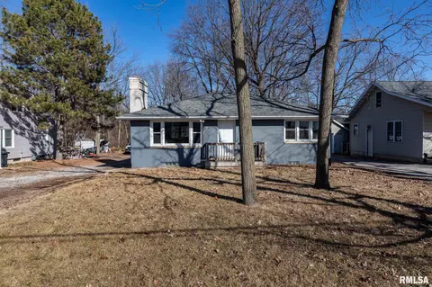 214 W Muller Rd, East Peoria, IL 61611