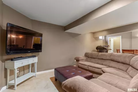 Other - 905 Brookline Dr, Eureka, IL 61530 photo 9 of 9