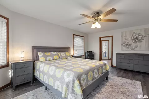 Bedroom - 905 Brookline Dr, Eureka, IL 61530 photo 1 of 11
