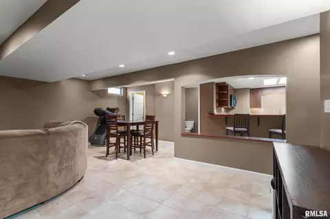 Other - 905 Brookline Dr, Eureka, IL 61530 photo 8 of 9