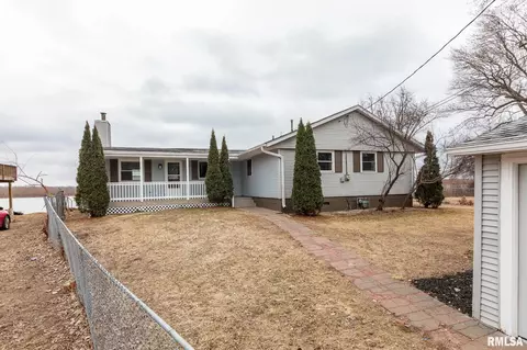 17308 N Ivy Ln, Chillicothe, IL 61523