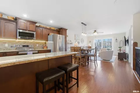 Other - 652 Bittersweet Ave, Germantown Hills, IL 61548 photo 3 of 34