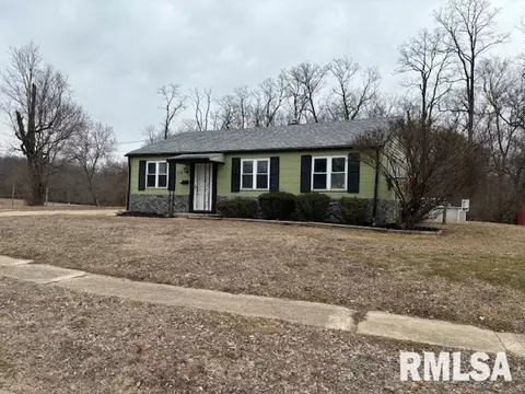 113 Saint Clair Dr, Marquette Heights, IL 61554
