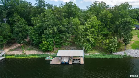 3645 Parrish Ridge Ln, Goreville, IL 62939