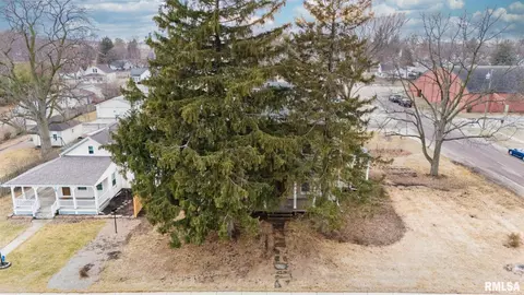 Other - 113 N 3rd St, Dunlap, IL 61525 photo 4 of 12