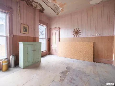 Bedroom - 113 N 3rd St, Dunlap, IL 61525 photo 18 of 22