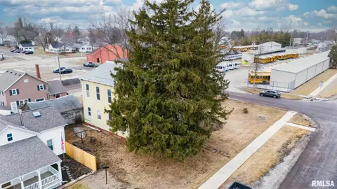 View/Area - 113 N 3rd St, Dunlap, IL 61525 photo 12 of 12