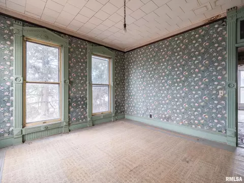 Bedroom - 113 N 3rd St, Dunlap, IL 61525 photo 5 of 22