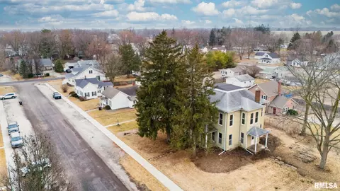 View/Area - 113 N 3rd St, Dunlap, IL 61525 photo 11 of 12