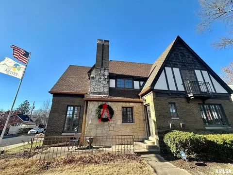 3015 N Bigelow St, Peoria, IL 61604