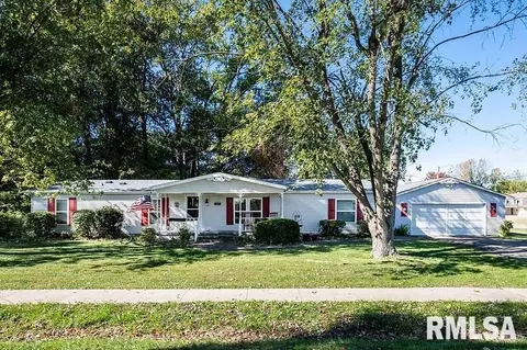 107 George St, Hurst, IL 62949