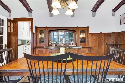 Dining - 1007 E Jefferson St, Bloomington, IL 61701 photo 2 of 3
